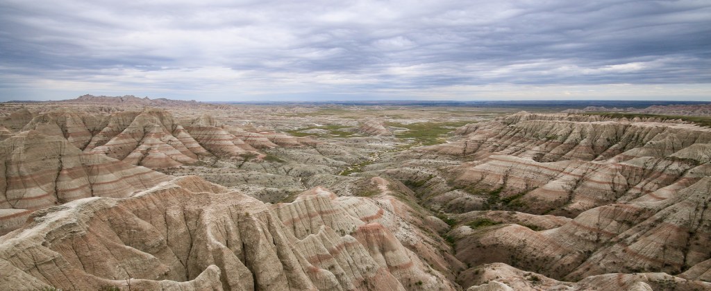 Picture of: Datei:MK Badlands Panorama Point