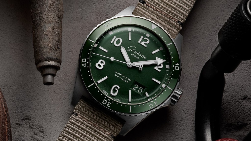 Picture of: Glashütte Original Unveils SeaQ Panorama Date Watch In Green