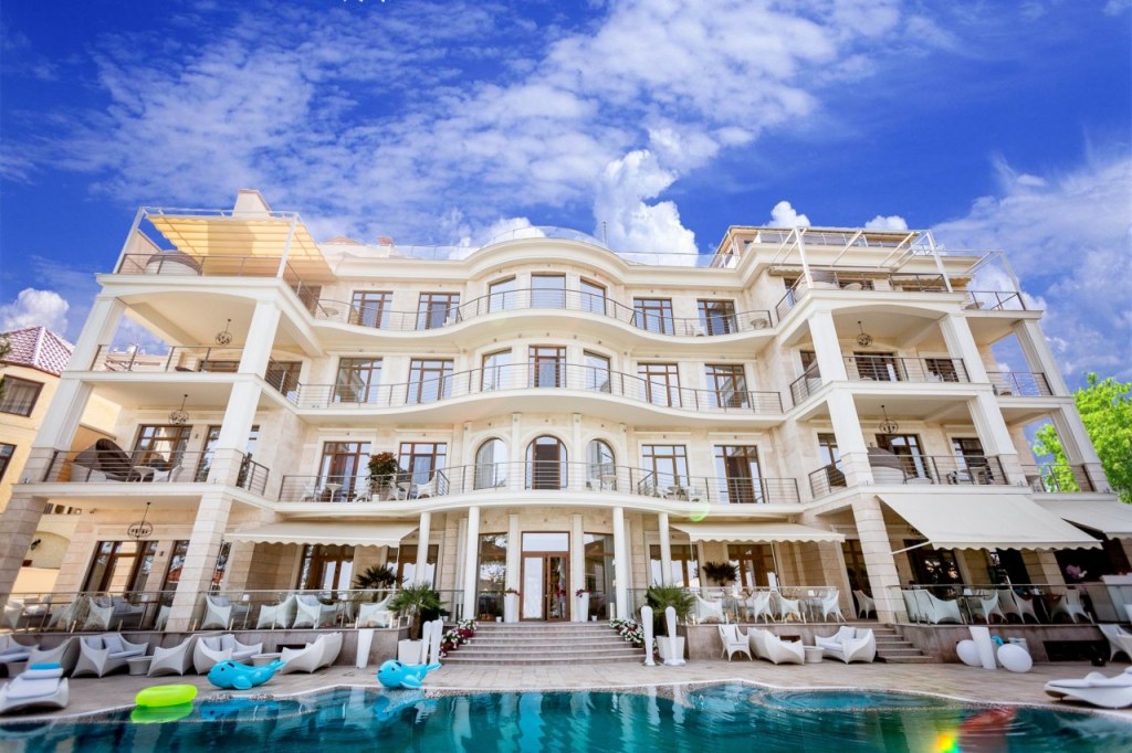Picture of: Panorama De Luxe Panorama De Luxe in Odessa – HOTEL DE