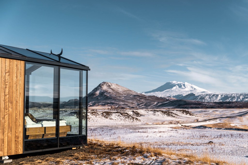 Picture of: Panorama Glass Lodge  Luxuriöse Lodges in der isländischen Natur