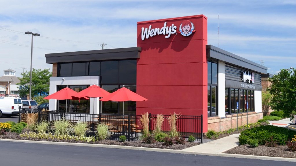 Picture of: Wendy’s  Roscoe Blvd